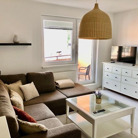 Apartman V Centre Ziliny S Parkovanim Жилина Экстерьер фото